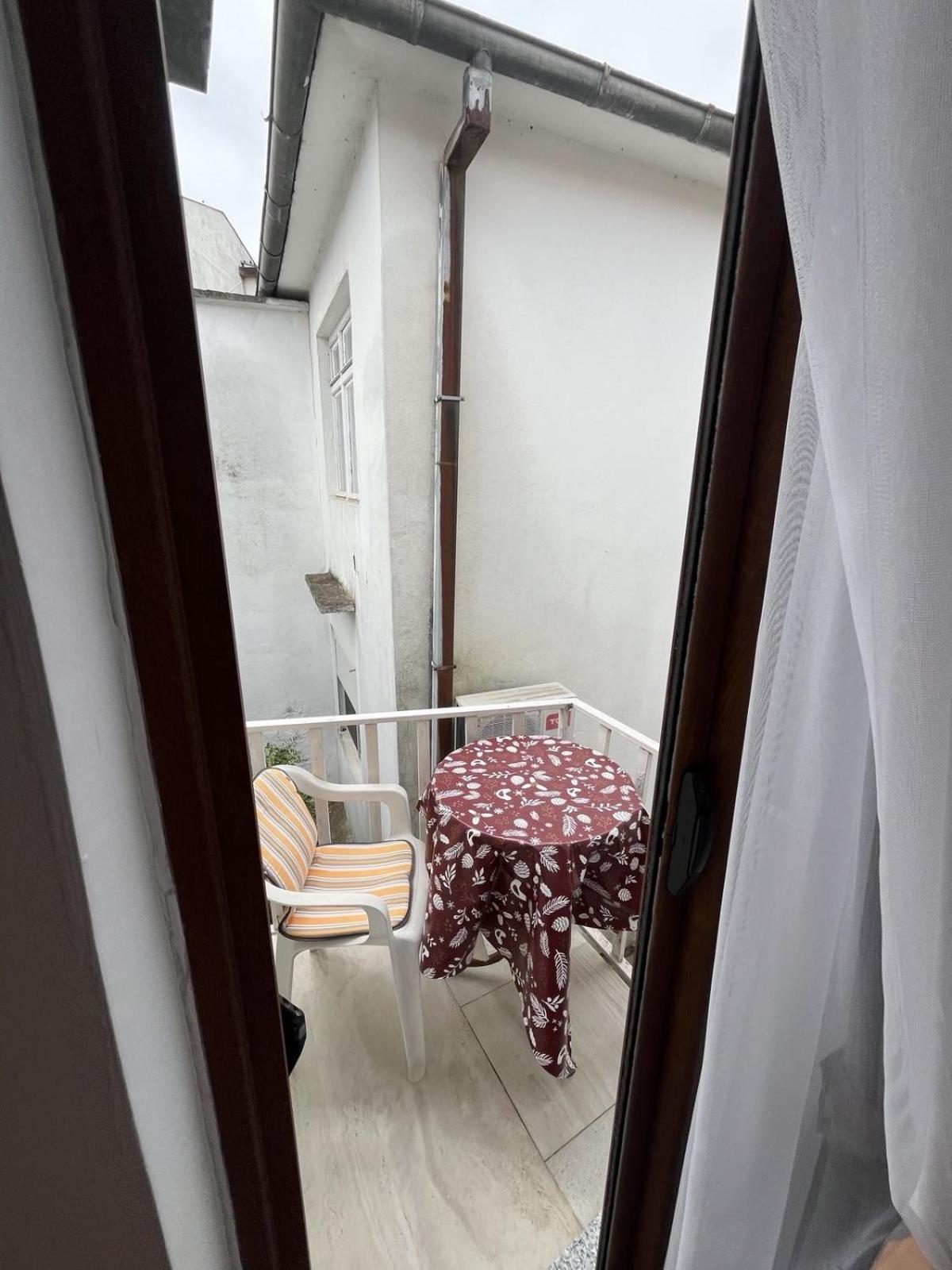 Studio Rooms Moncherie Улцинь Экстерьер фото