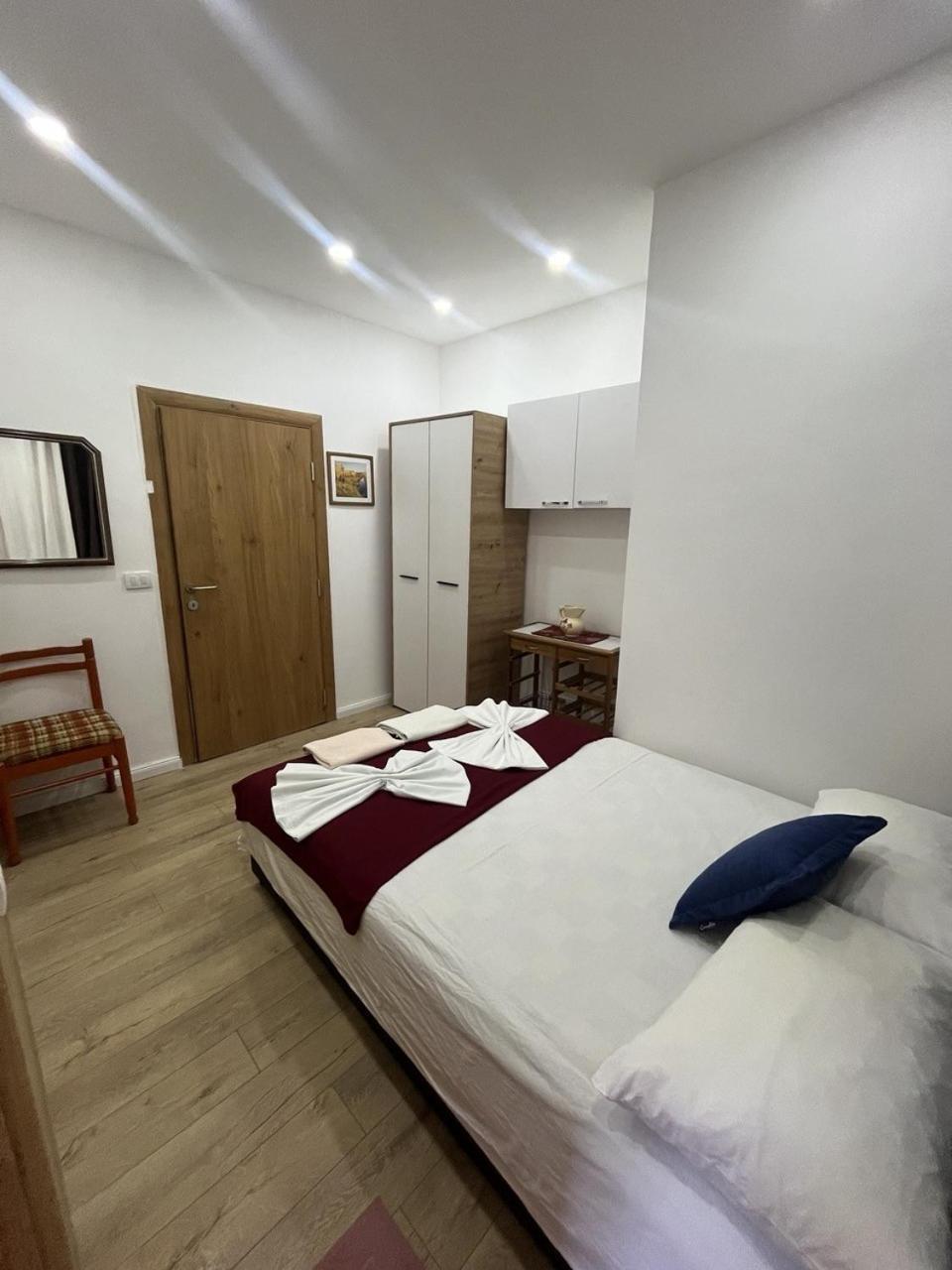 Studio Rooms Moncherie Улцинь Экстерьер фото